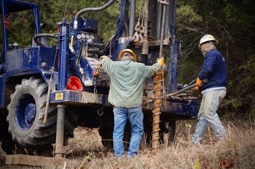 Geotechnical drilling for soil engineer