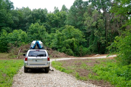 4runner on the driveway